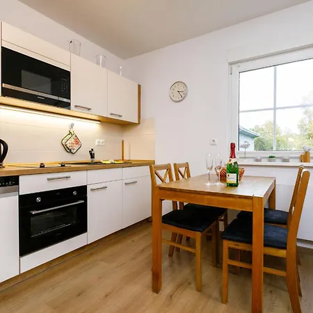 Daire Jacobs By Interhome *